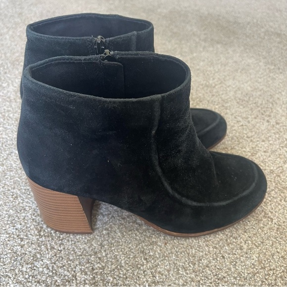 Vagabond Black Suede Leather Ankle Boots 40 Stacked Wood Block Heel Zipper Close - Picture 3 of 7